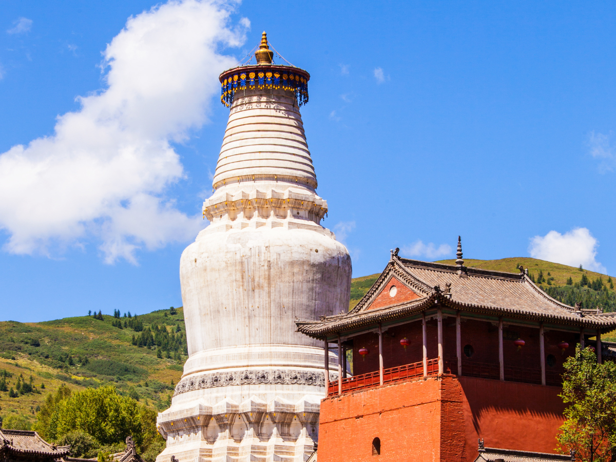 Mount Wutai: Sacred Buddhist Mountain in China