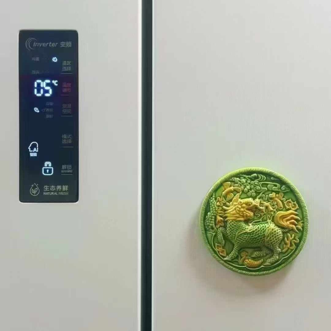 Thangka Buddha Hand-crafted Kirin Turning Back Refrigerator Magnet for Prosperity and Good Fortune" - Thangka Buddha - 