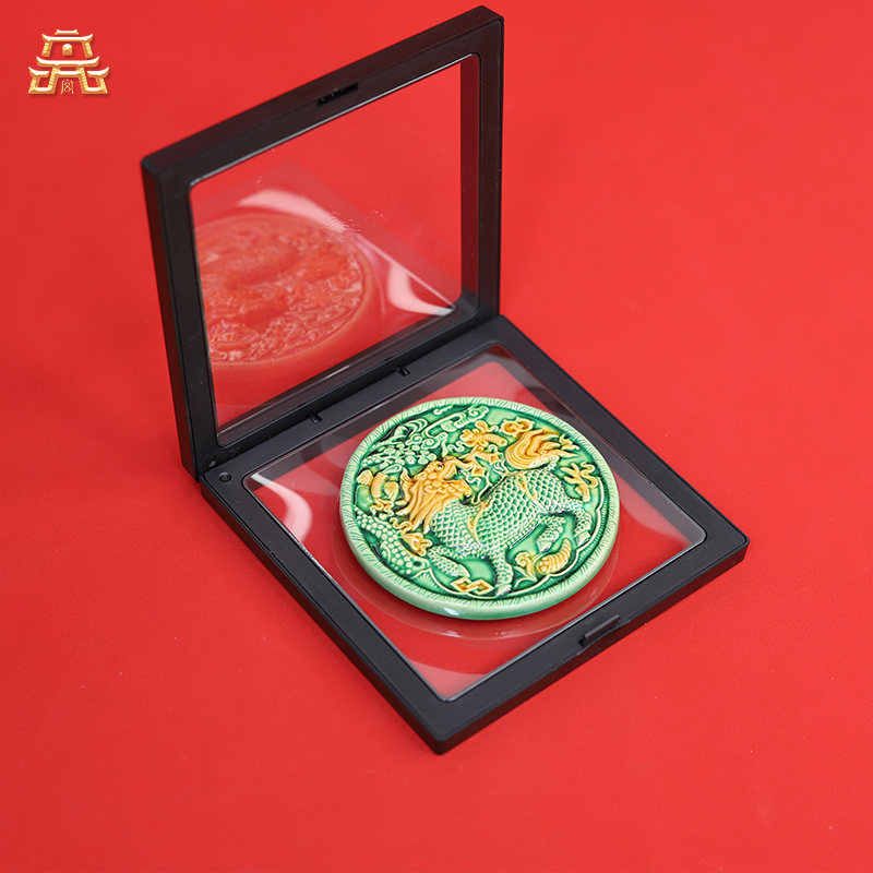 Thangka Buddha Hand-crafted Kirin Turning Back Refrigerator Magnet for Prosperity and Good Fortune" - Thangka Buddha - 