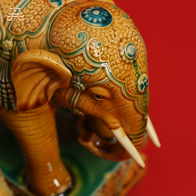 Thangka Buddha Handcrafted Liuli Elephant Statuettes - Symbols of Fortune and Strength - Thangka Buddha - 