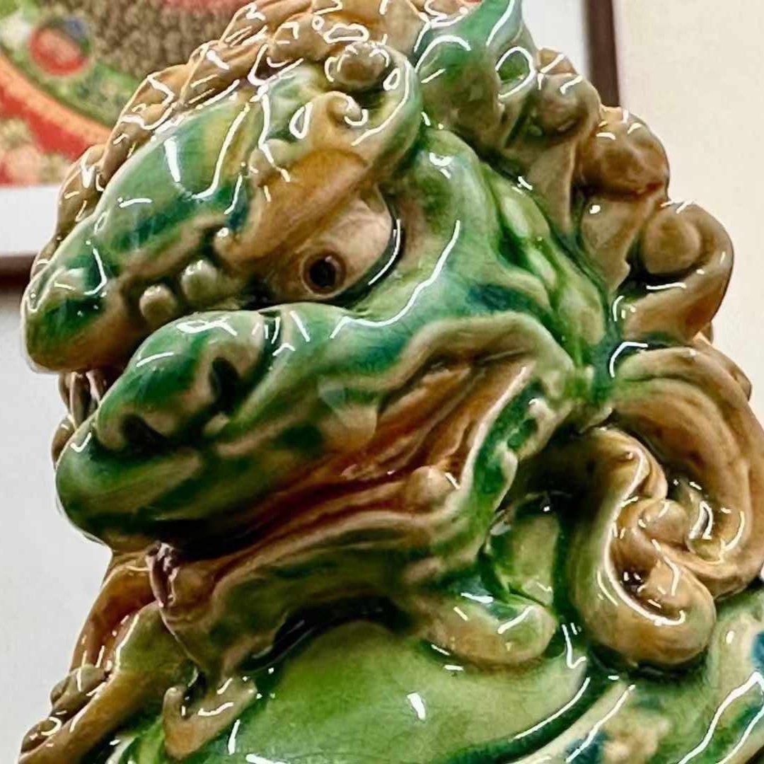 Thangka Buddha Handcrafted Liuli Shuxiang Temple Green Lions(M) - A Symbol of Wisdom and Protection - Thangka Buddha - 
