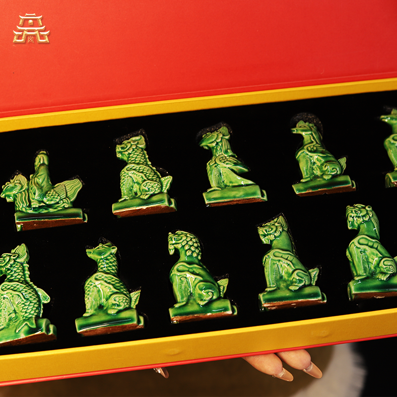 Thangka Buddha Imperial Ridge Beasts: Handcrafted Glass Roof-Ridge Ornament Set - Thangka Buddha - 
