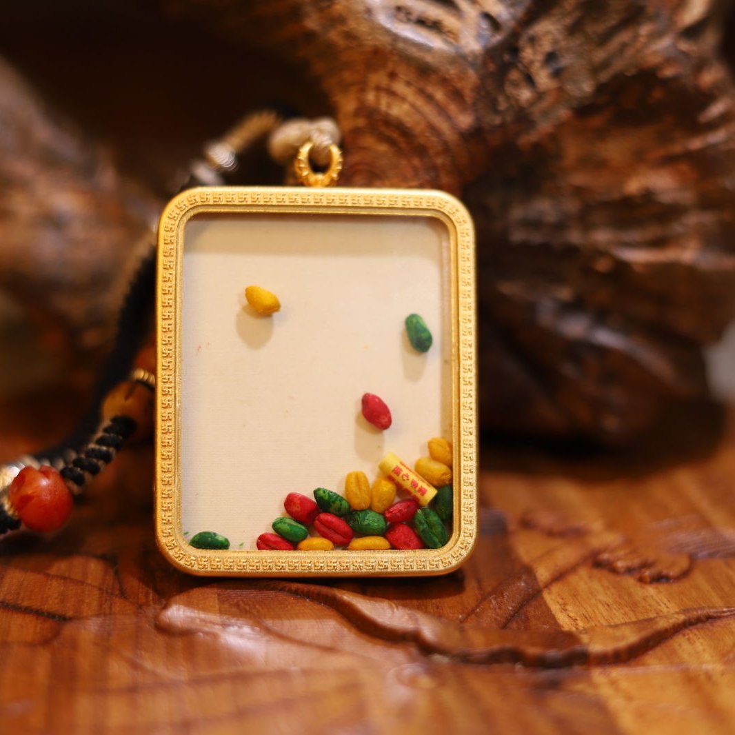Thangka Buddha Zakiram Wealth Goddess Square Thangka Pendant Necklace - Thangka Buddha - 